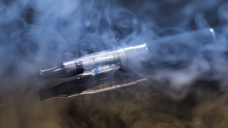 Comment mieux profiter des arômes de la e-cigarette ?